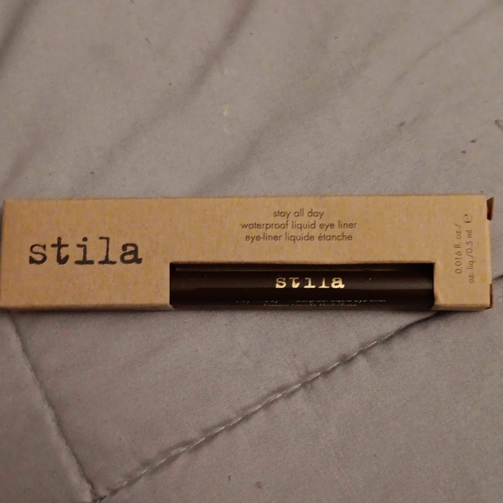 Stila all day waterproof  eyeliner dark brown